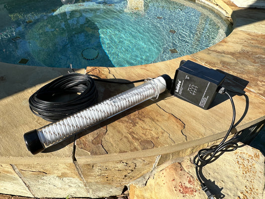 Underwater light with dusk to dawn controller for 120v and 50' Wire